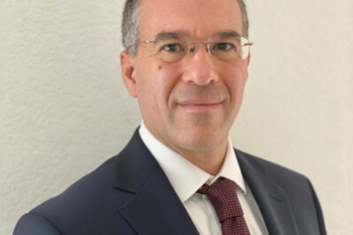 Peter Loezos
